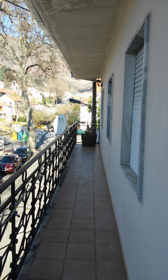 Pensao Estrela Hotel Unhais Da Serra Exterior foto